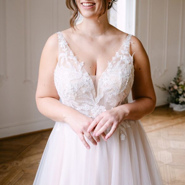 sanna-lindstroem-brautkleid-maja-5