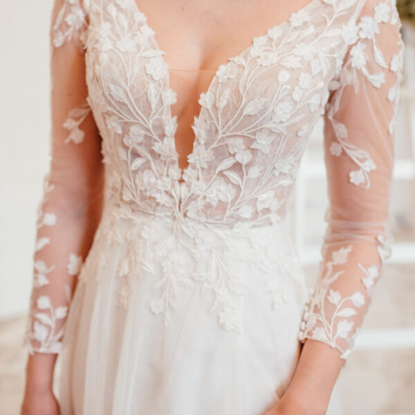 sanna-by-sanna-lindström-brautkleid-alison-vorderansicht-details