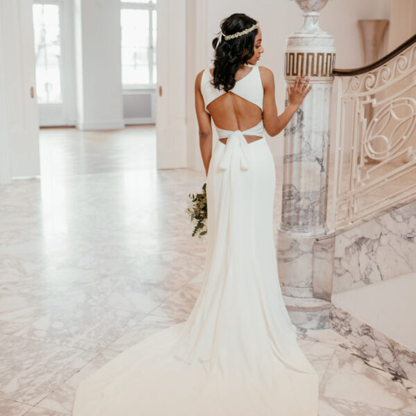 sanna-by-sanna-lindström-brautkleid-meghan-rückenansicht