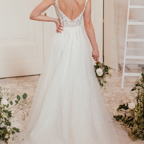 sanna-by-sanna-lindström-brautkleid-miley-rückenansicht
