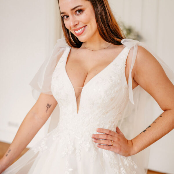 sanna-by-sanna-lindström-brautkleid-abby-detail-oberteil