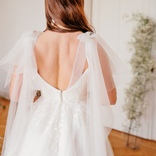 sanna-by-sanna-lindström-brautkleid-abby-detail-rückenausschnitt