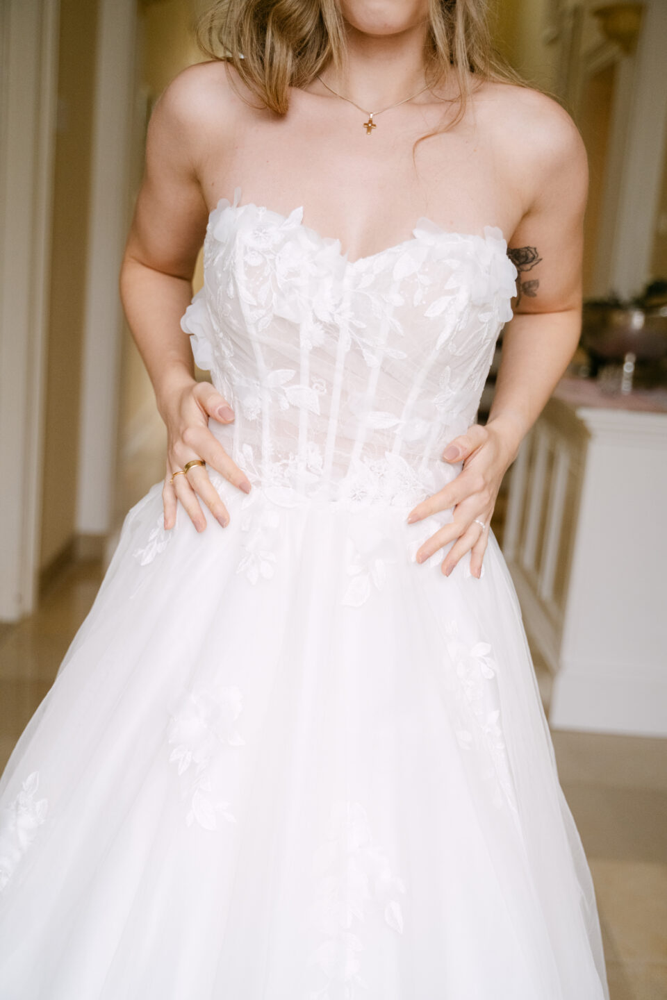 sanna-by-sanna-lindstroem-brautkleid-emily-oberteil-details-25