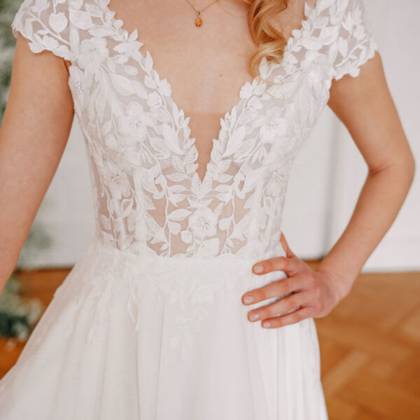 sanna-by-sanna-lindström-brautkleid-june-detail-oberteil