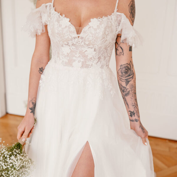 sanna-by-sanna-lindström-brautkleid-ruby-detail-vorderseite