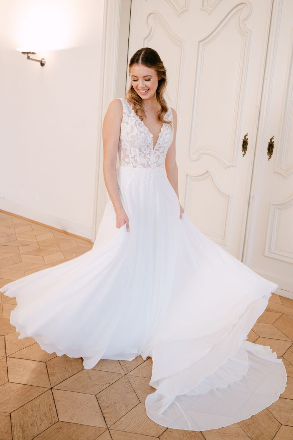 sanna-by-sannalindstroem-brautkleid-june-ganzkoerper-1